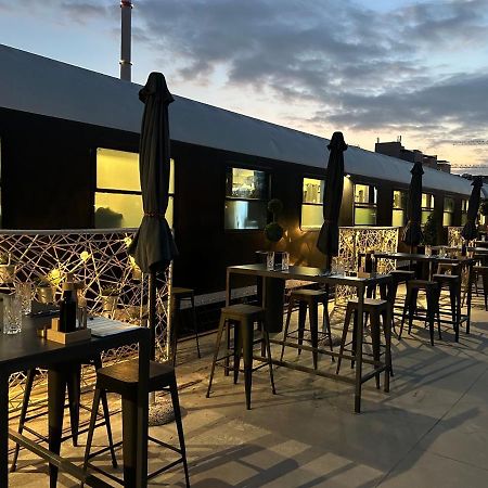 Hostel Balkan Express ザグレブ エクステリア 写真