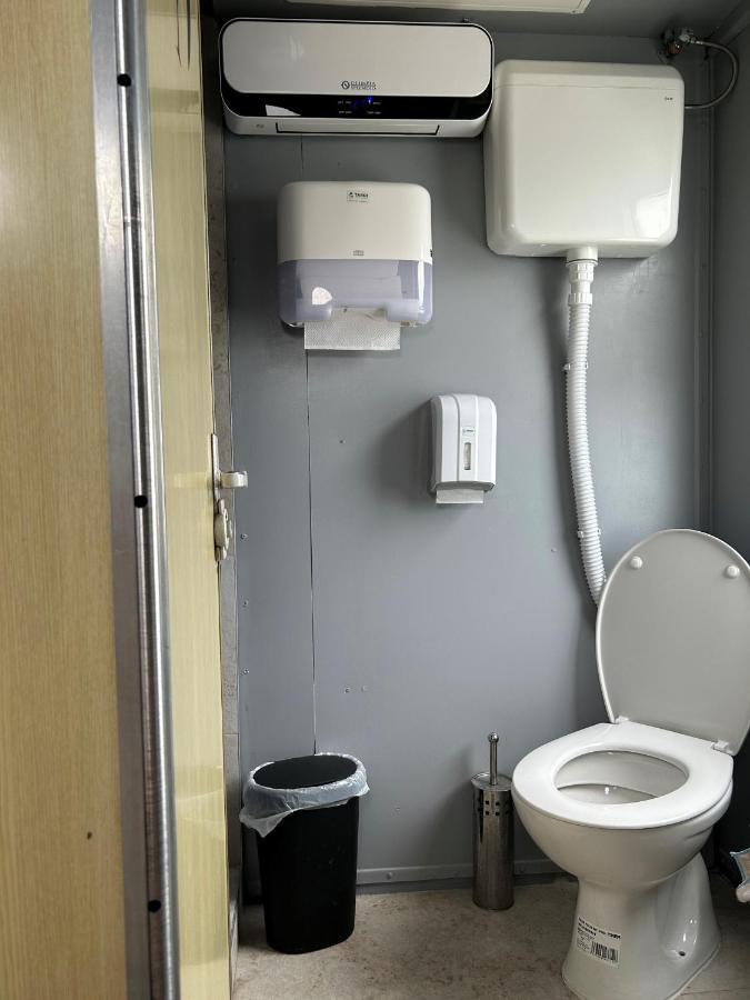 Hostel Balkan Express ザグレブ エクステリア 写真